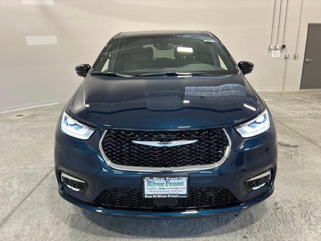 2025 Chrysler Pacifica PACIFICA SELECT 2025 Chrysler Pacifica PACIFICA SELECT