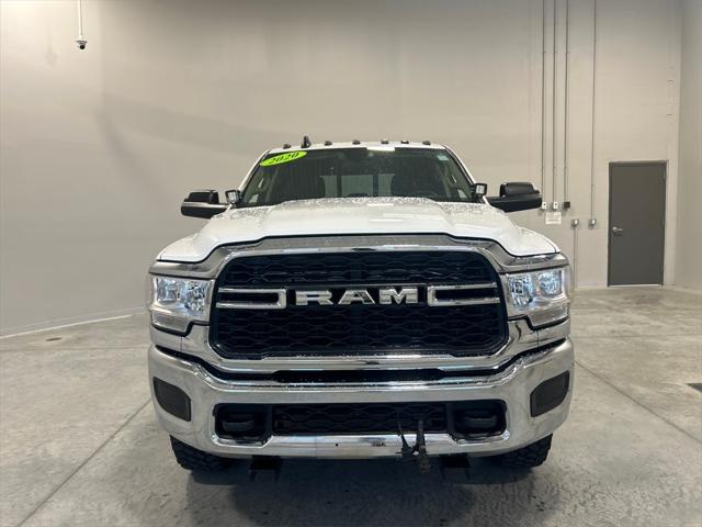 2020 RAM 2500 Tradesman Crew Cab 4X4 64 Box