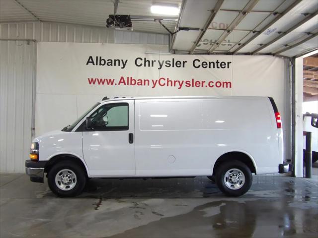 2022 Chevrolet Express Cargo RWD 2500 Regular Wheelbase WT