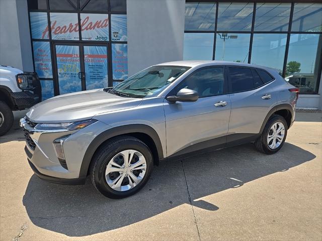 2025 Chevrolet Trax FWD LS 2025 Chevrolet Trax FWD LS