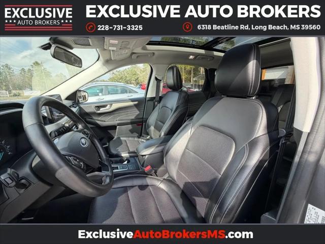 2022 Ford Escape SEL