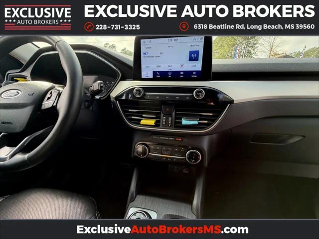 2022 Ford Escape SEL