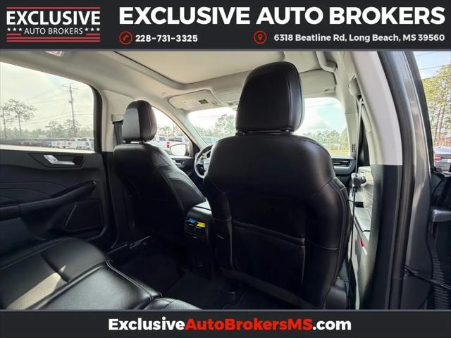 2022 Ford Escape SEL
