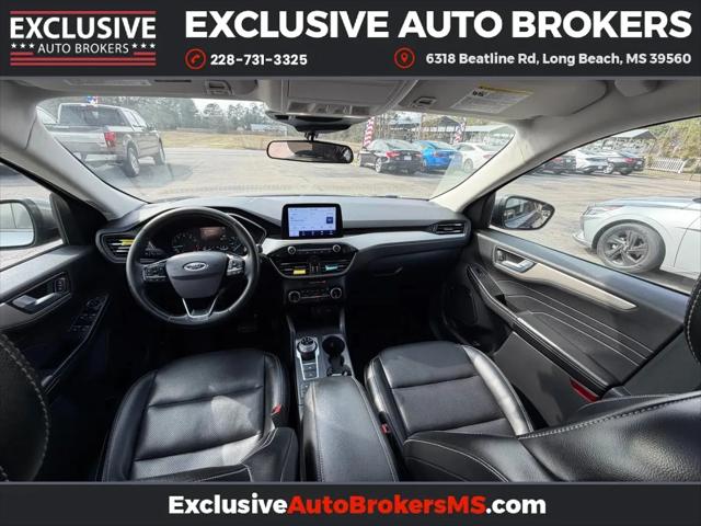 2022 Ford Escape SEL