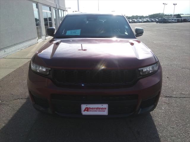 2022 Jeep Grand Cherokee L Altitude 4x4