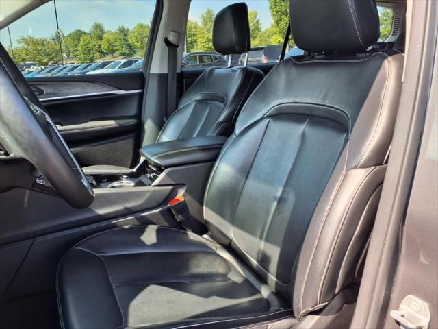 2021 Jeep Grand Cherokee L Limited 4x4 2021 Jeep Grand Cherokee L Limited 4x4