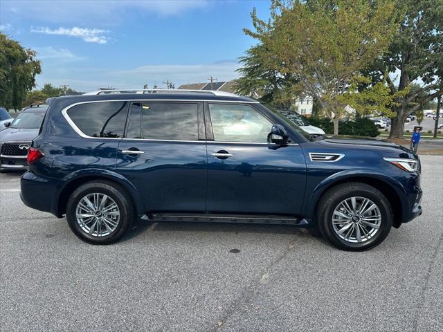 2022 INFINITI QX80 LUXE AWD