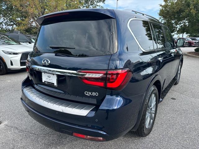 2022 INFINITI QX80 LUXE AWD