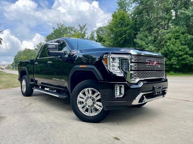 2022 GMC Sierra 2500HD 4WD Crew Cab Standard Bed Denali