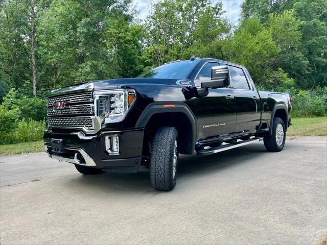 2022 GMC Sierra 2500HD 4WD Crew Cab Standard Bed Denali