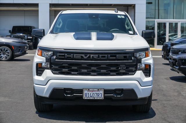 2023 Chevrolet Silverado 1500 2WD Crew Cab Short Bed Custom