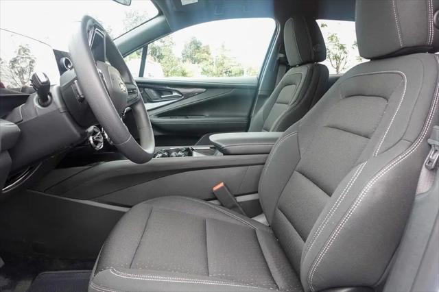 2025 Chevrolet V Blazer RWD LT