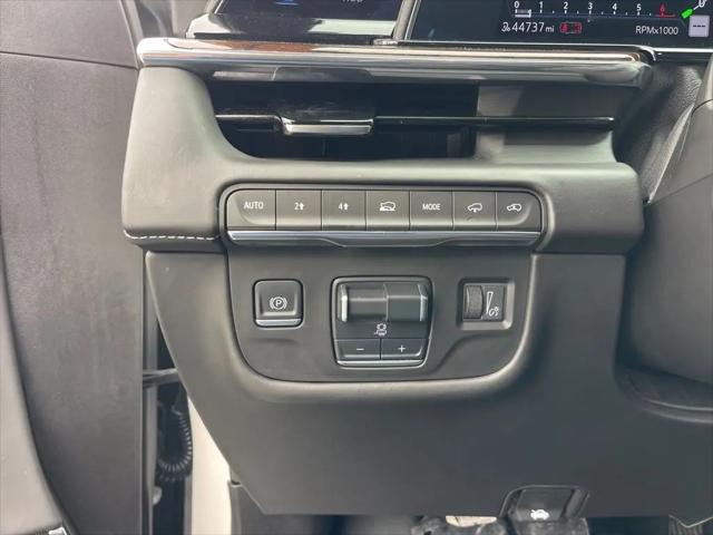 2023 Cadillac Escalade ESV 4WD Sport Platinum