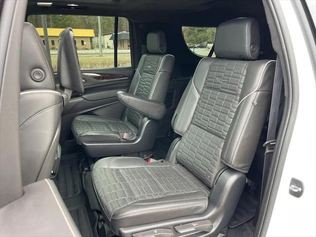 2023 Cadillac Escalade ESV 4WD Sport Platinum