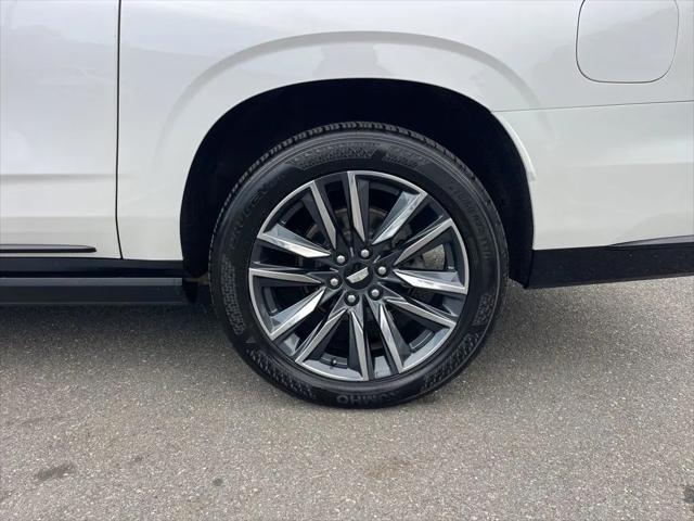 2023 Cadillac Escalade ESV 4WD Sport Platinum