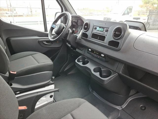 2025 Mercedes-Benz Sprinter 2500 Standard Roof 4-Cyl Diesel HO