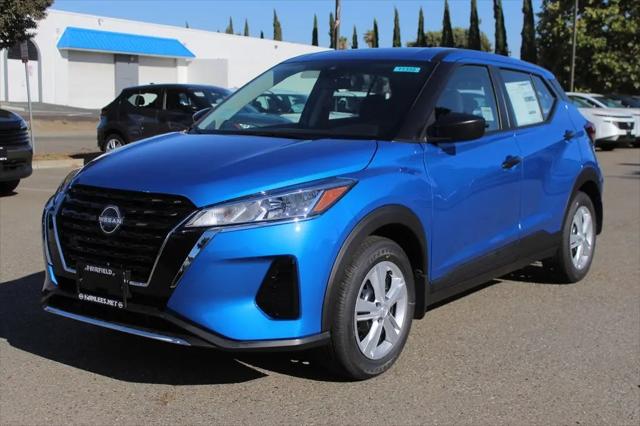 2025 Nissan Kicks S