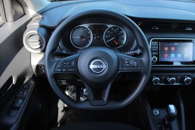 2025 Nissan Kicks S