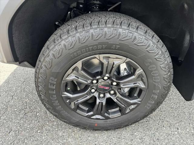 2025 GMC Canyon 2WD Elevation