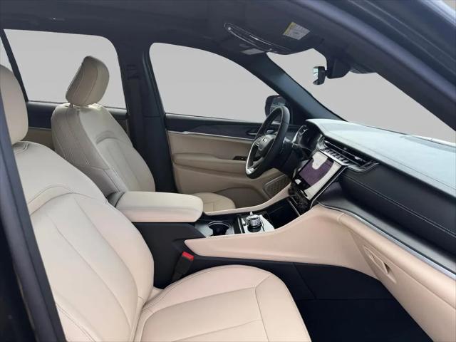 2025 Jeep Grand Cherokee Limited 4x4