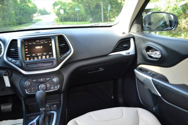 2017 Jeep Cherokee Latitude FWD