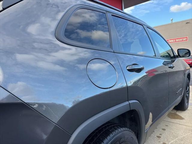 2023 Jeep Cherokee Altitude Lux 4x4