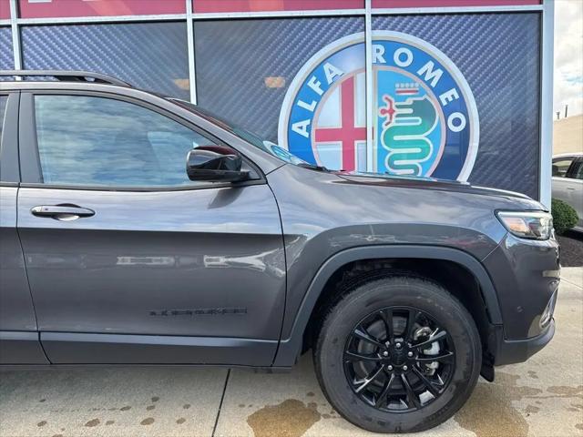 2023 Jeep Cherokee Altitude Lux 4x4