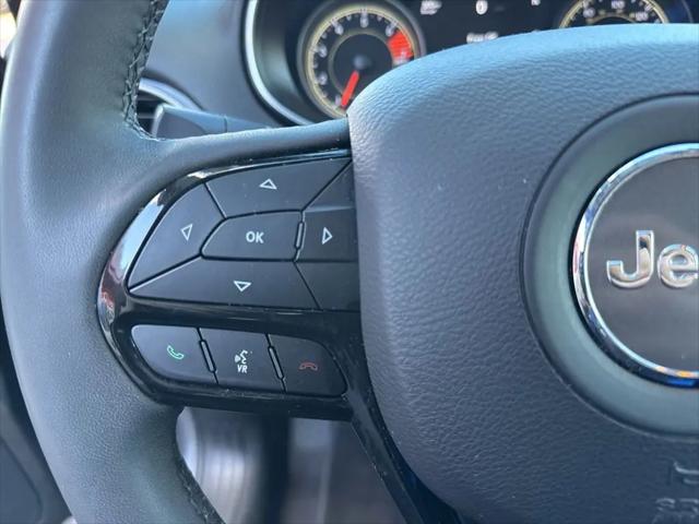 2023 Jeep Cherokee Altitude Lux 4x4