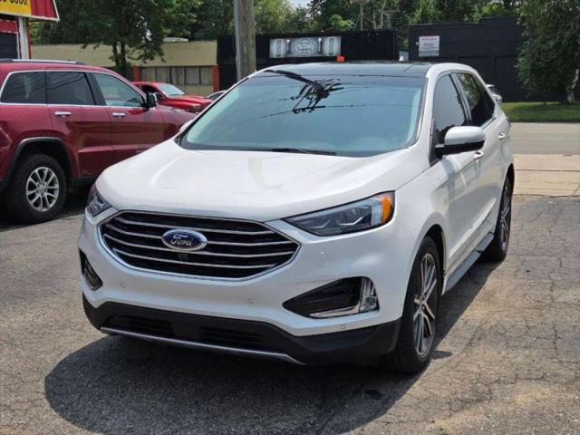 2019 Ford Edge Titanium