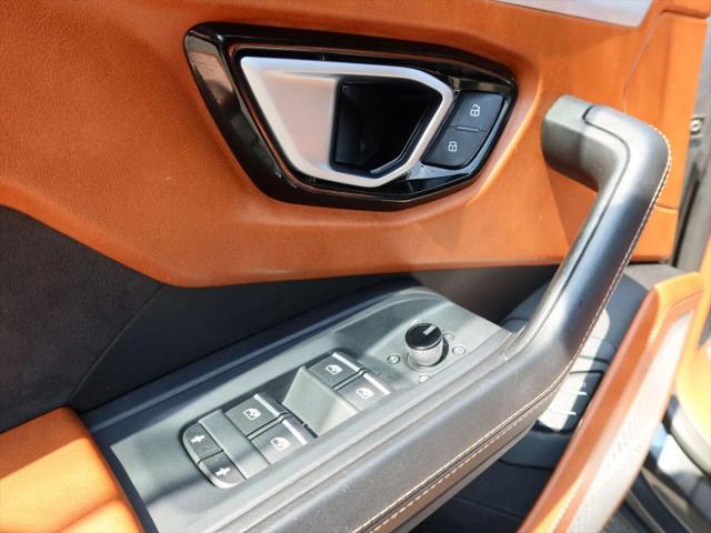 2019 Lamborghini Urus Base