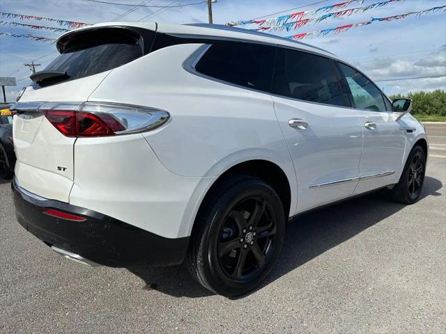 2023 Buick Enclave Essence FWD