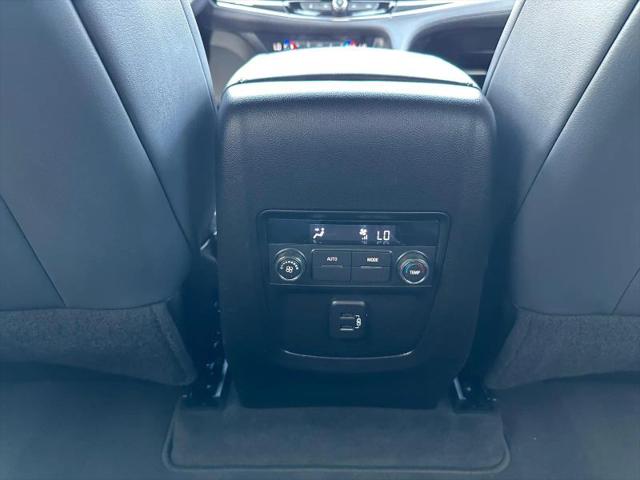 2023 Buick Enclave Essence FWD