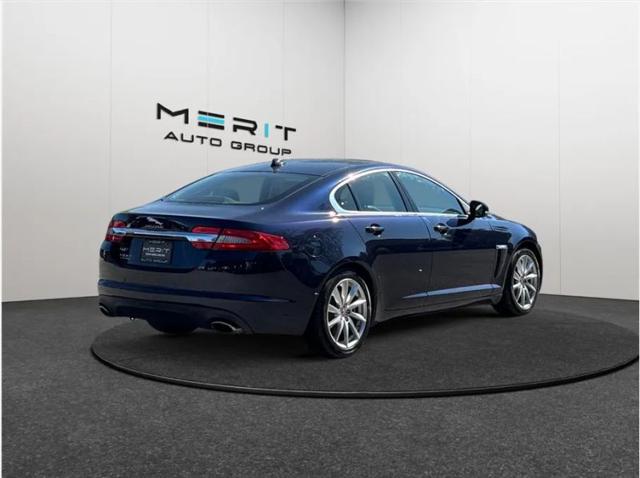 2015 Jaguar XF 2.0T Premium