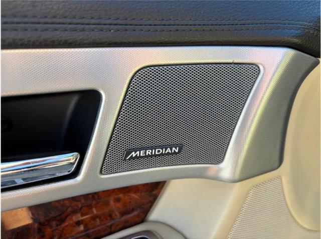 2015 Jaguar XF 2.0T Premium