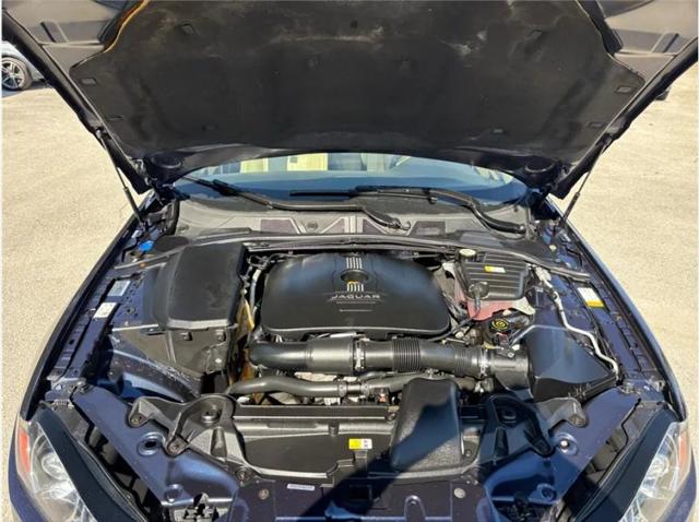 2015 Jaguar XF 2.0T Premium