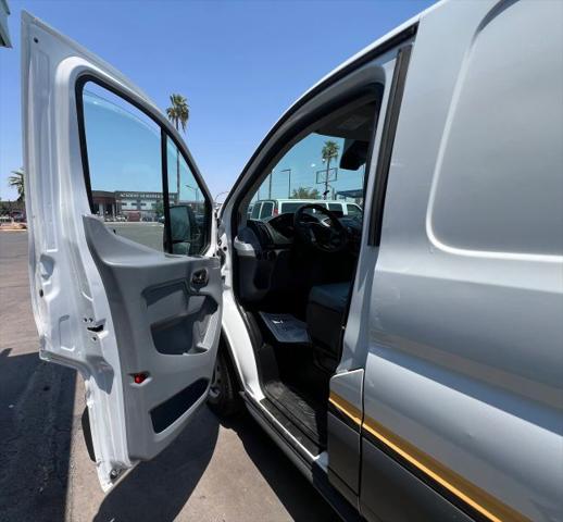 2018 Ford Transit w/Sliding Side Door w/RWB
