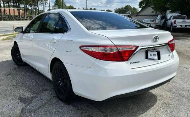 2017 Toyota Camry LE