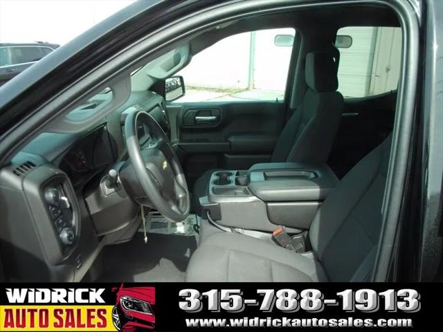 2021 Chevrolet Silverado 1500 4WD Double Cab Standard Bed Custom