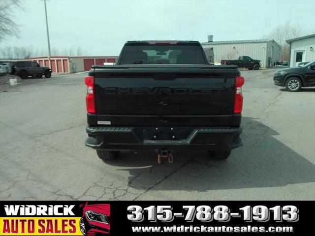 2021 Chevrolet Silverado 1500 4WD Double Cab Standard Bed Custom