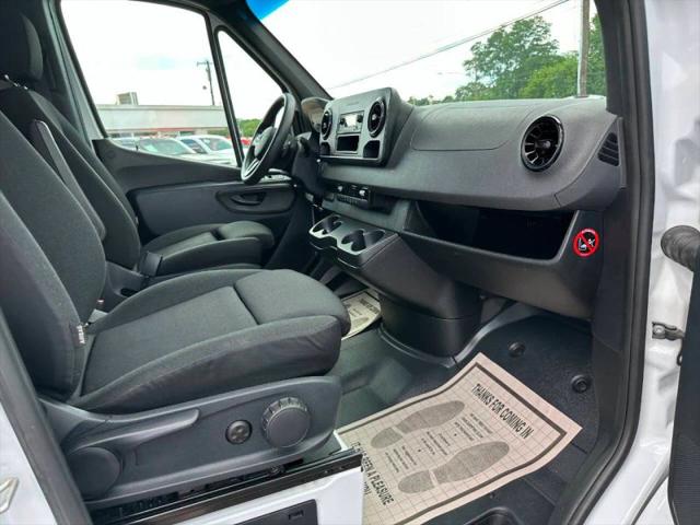 2019 Mercedes-Benz Sprinter 2500 High Roof V6