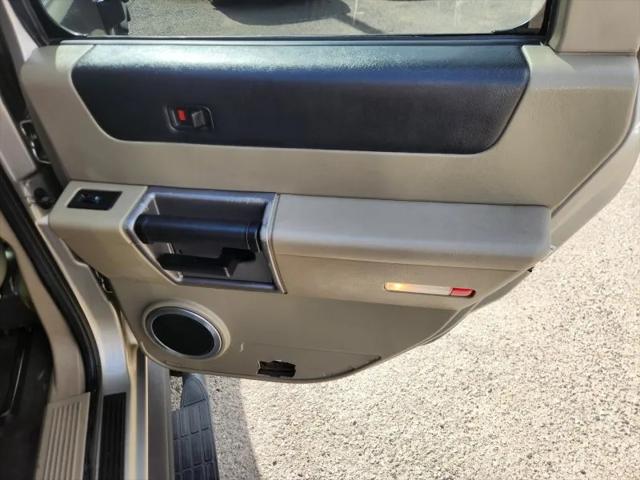 2003 HUMMER H2 Base