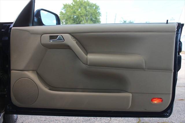 2002 Volkswagen Cabrio GLX