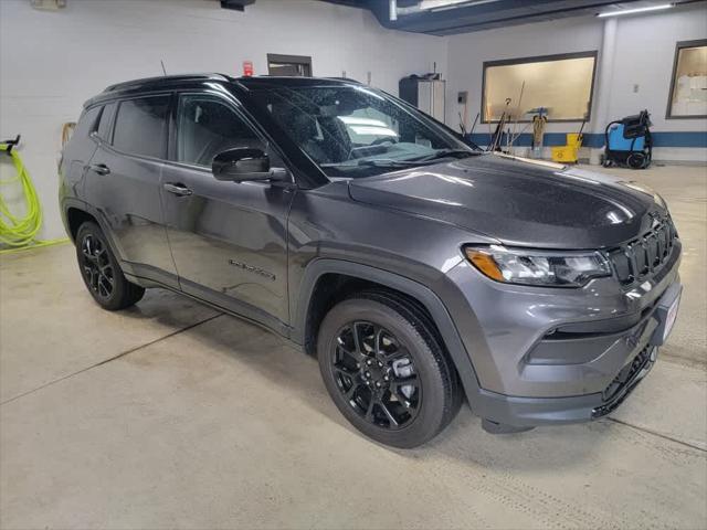 2022 Jeep Compass Altitude 4x4 2022 Jeep Compass Altitude 4x4