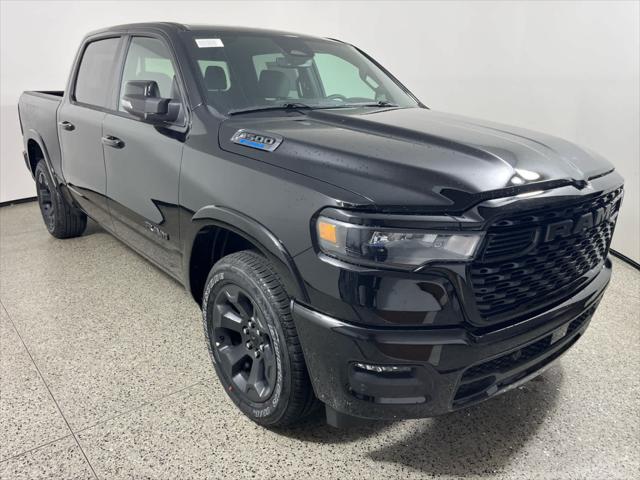2025 RAM Ram 1500 RAM 1500 BIG HORN CREW CAB 4X2 57 BOX