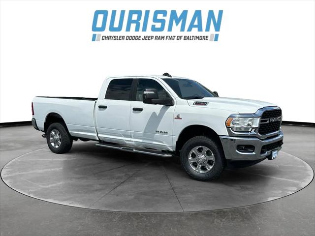 2024 RAM 3500 Big Horn Crew Cab 4x4 8 Box