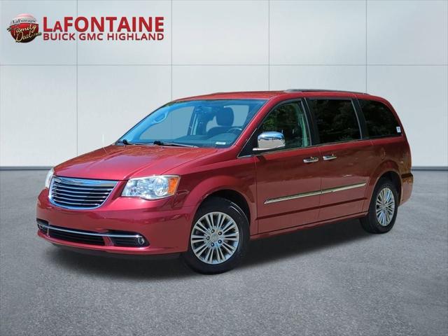 2015 Chrysler Town and Country Touring-L 2015 Chrysler Town and Country Touring-L