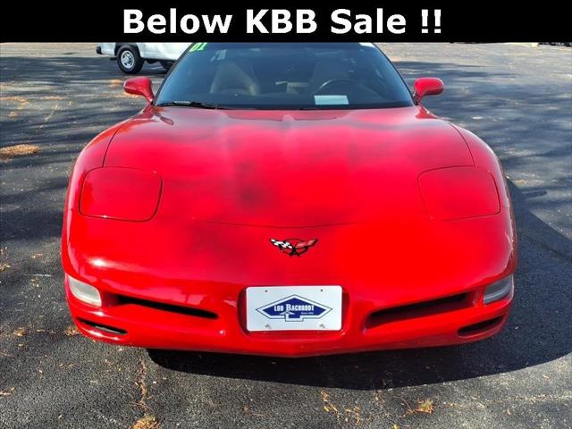2001 Chevrolet Corvette 2dr Cpe 2001 Chevrolet Corvette 2dr Cpe