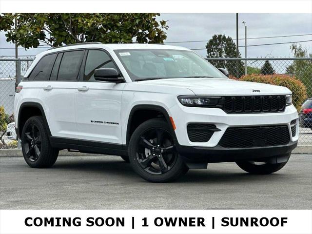 2022 Jeep Grand Cherokee Altitude 4x4