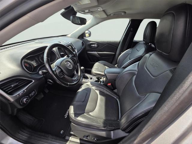 2021 Jeep Cherokee Latitude Lux 4X4 2021 Jeep Cherokee Latitude Lux 4X4