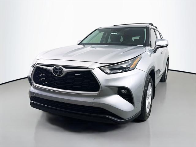 2022 Toyota Highlander LE 2022 Toyota Highlander LE